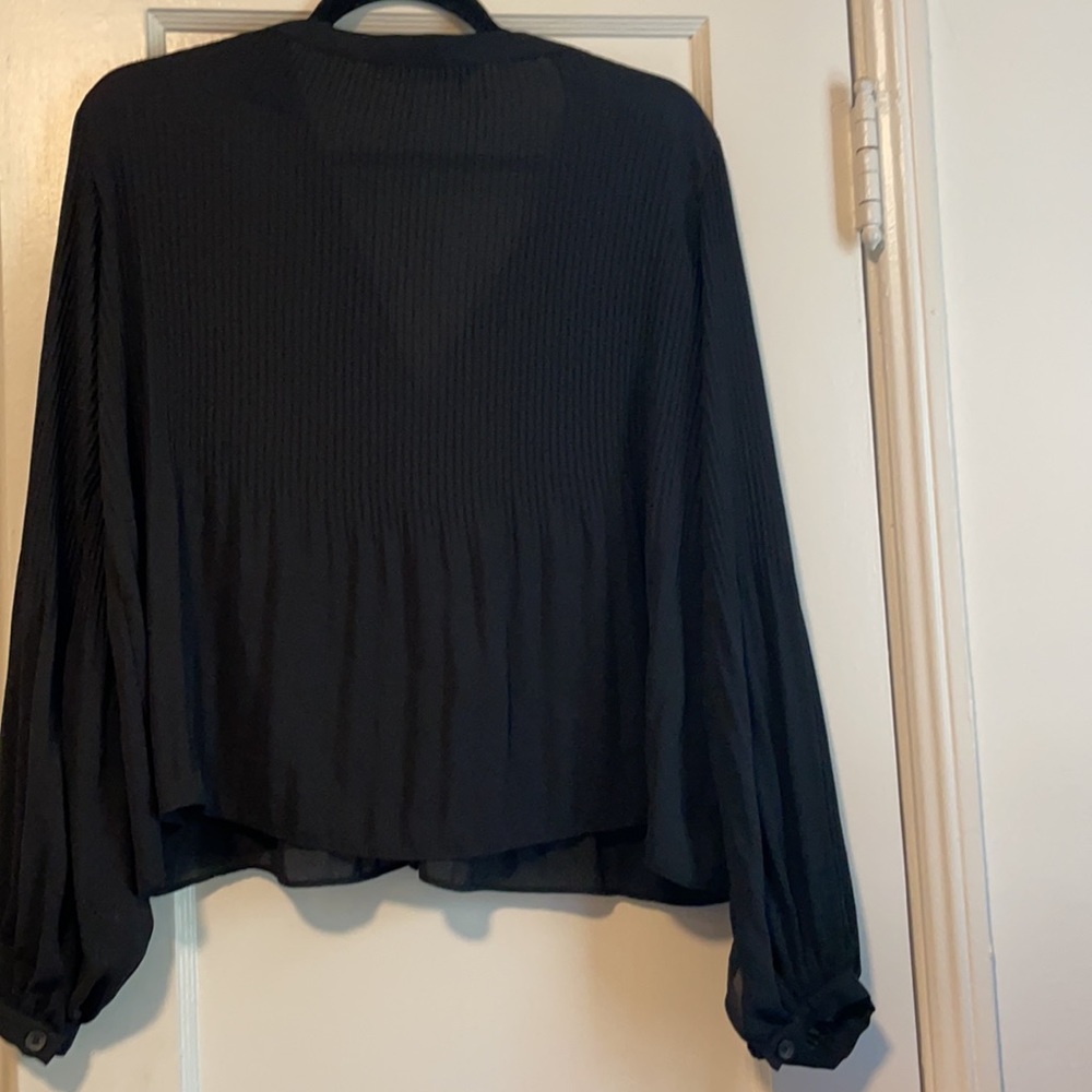Zara pleated blouse - Picture 4 of 4